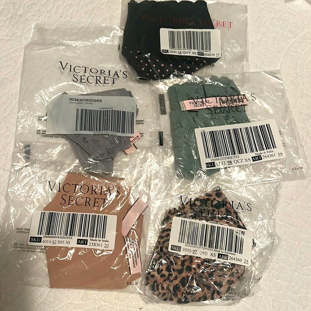 Victoria’s Secret xs thong underwear, 5 pair NWT